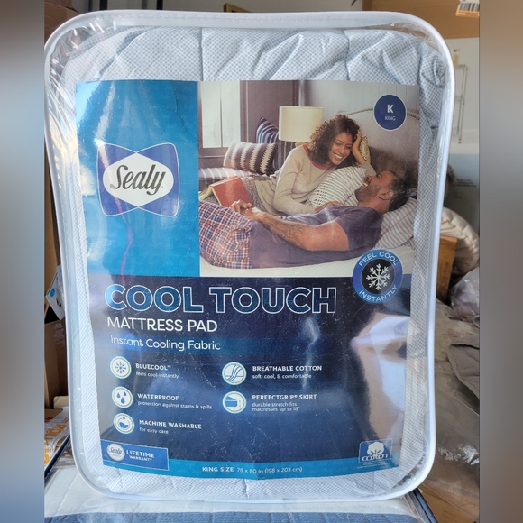 sealy Bedding Sealy King Size Cool Touch Mattress Pad Poshmark